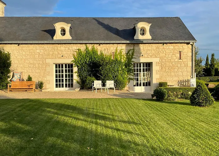 Manoir De Famille Beausoleil * Allonnes (Maine-et-Loire)
